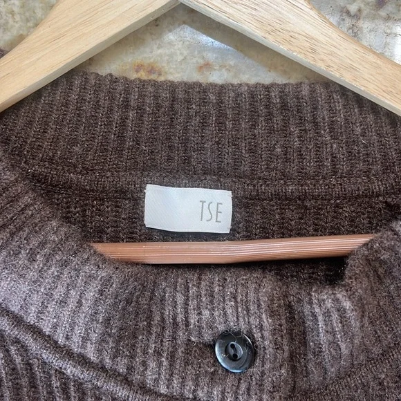 TSE RIBBED MID-SLEEVE 100% CASHMERE BALLOON SLEEVE ROUND COLLAR BUTTON SWEATER